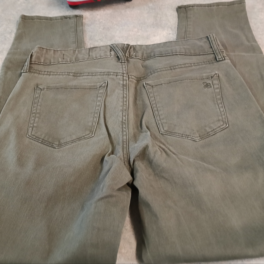 Jessica Simpson Olive Green Relaxed Skinny Crop Jean (2/26) - Picture 10 of 10
